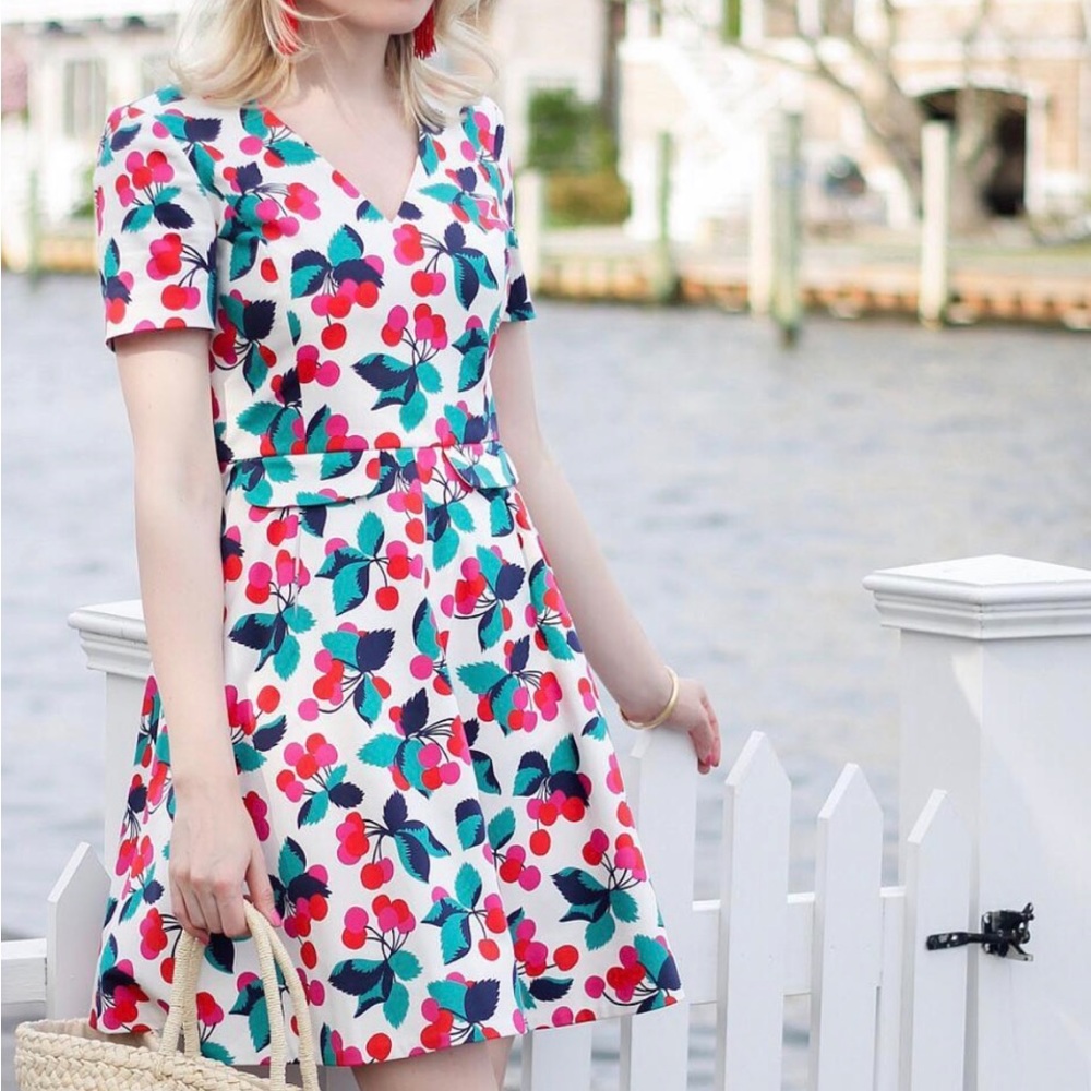 EEUC Draper James Cherry 🍒 Orchard Love Circle Dress